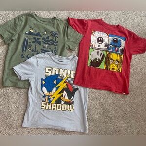 Lot of Boys T-Shirts: Sonic, Star Wars and 365Kids